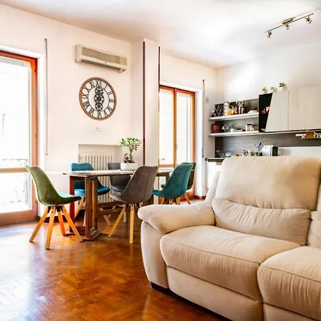 Casa Bamboo Szálloda *