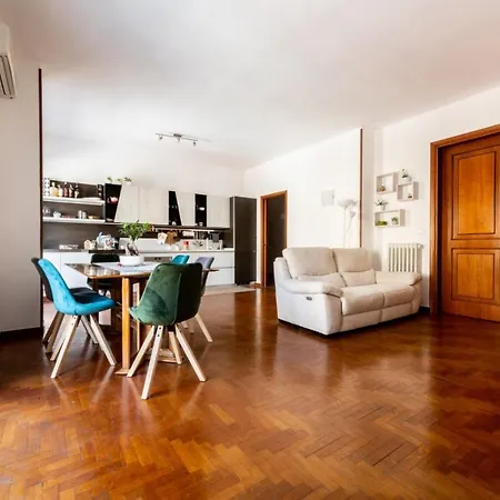 Hotel Casa Bamboo *